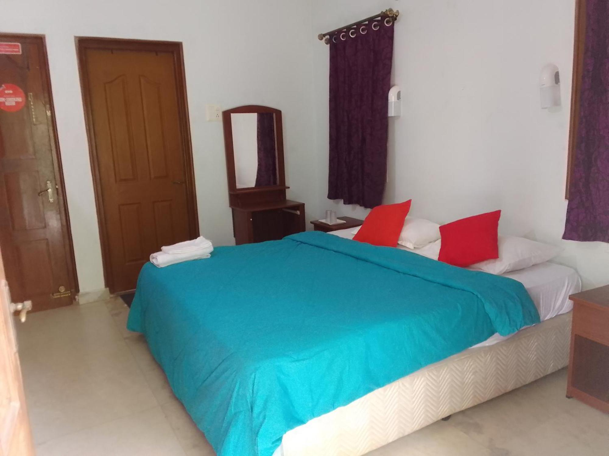 Peaceful Rooms At Pande Residency Patnem Beach Bagian luar foto