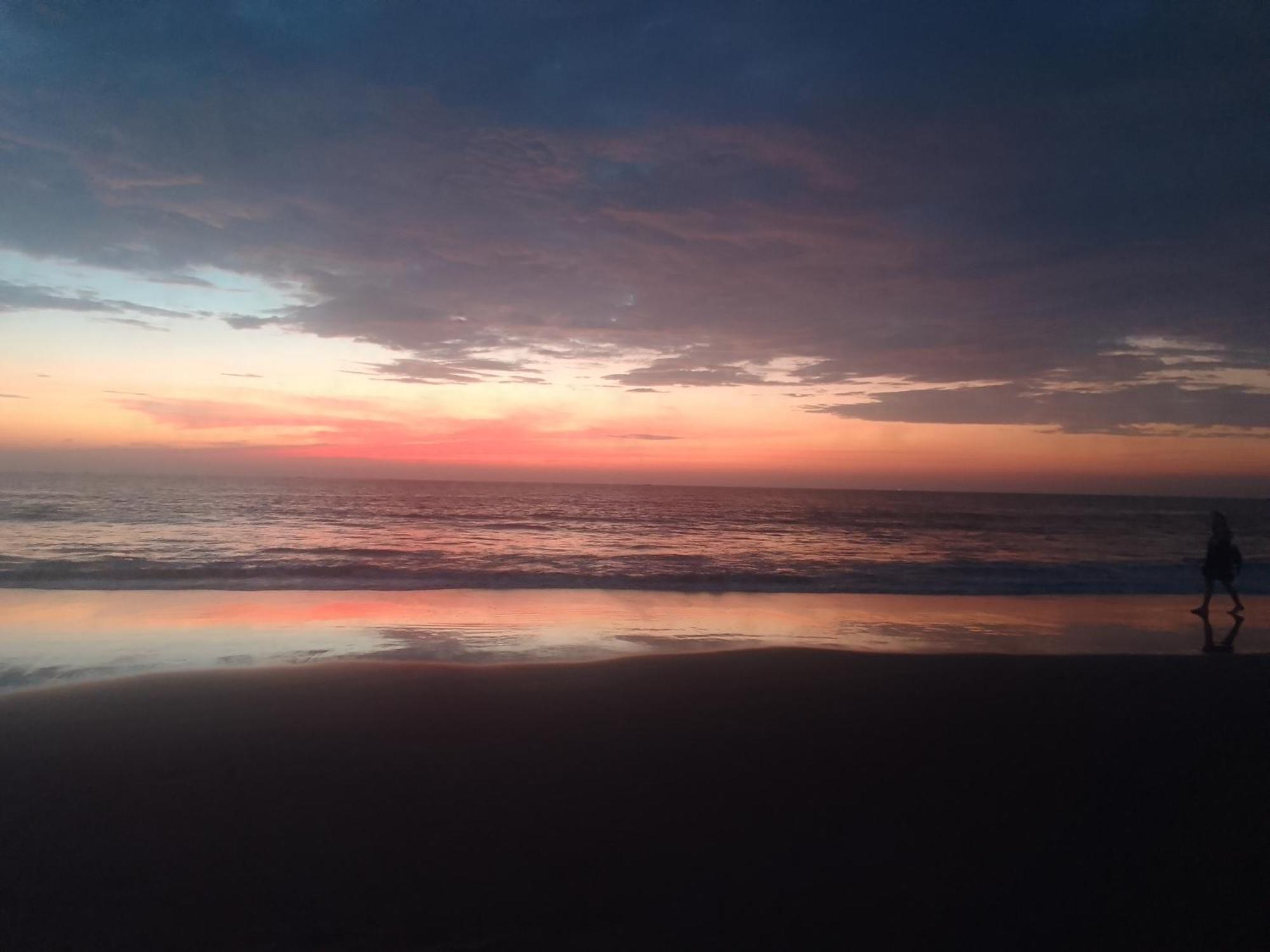 Peaceful Rooms At Pande Residency Patnem Beach Bagian luar foto